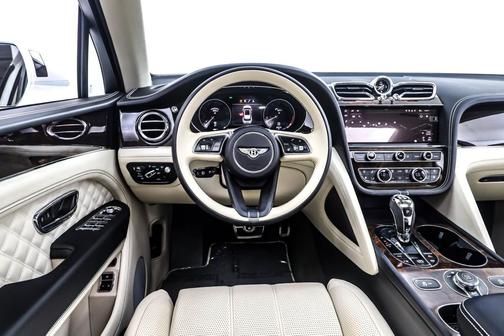 2022 Bentley Bentayga V8