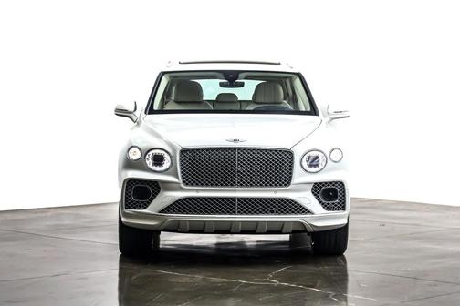 2022 Bentley Bentayga V8