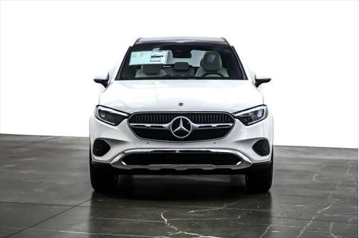 2025 Mercedes-Benz GLC 300 Base