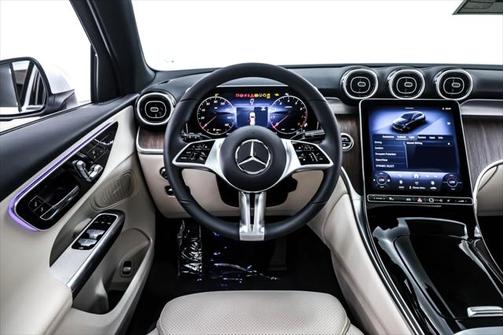 2025 Mercedes-Benz GLC 300 Base
