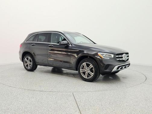 Graphite Grey Metallic 2022 Mercedes-Benz GLC 300 Base