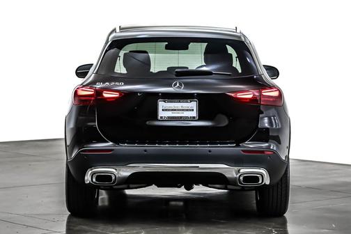 2025 Mercedes-Benz GLA 250 4MATIC