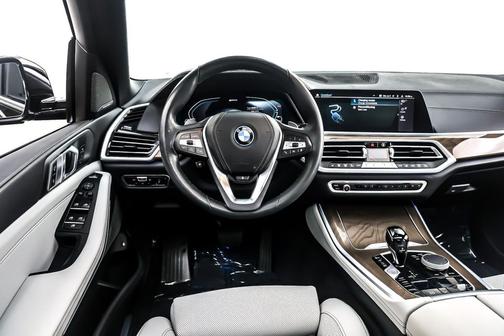 2023 BMW X5 PHEV xDrive45e