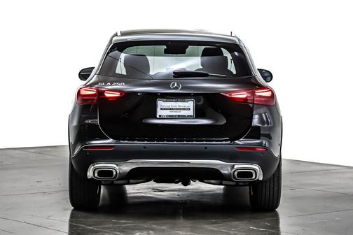 2025 Mercedes-Benz GLA 250 4MATIC