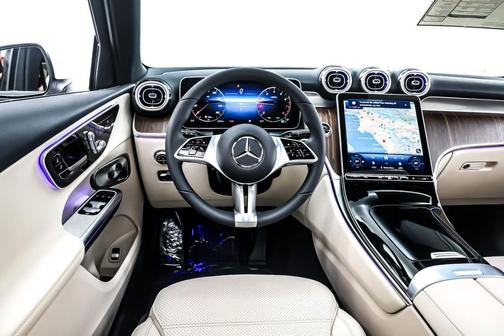 2026 Mercedes-Benz GLC 300 Base