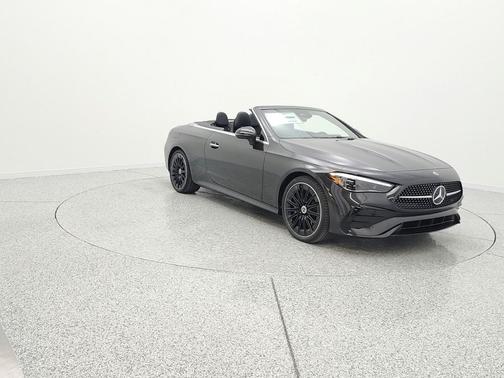 Graphite Grey Metallic 2026 Mercedes-Benz CLE 300 4MATIC Cabriolet