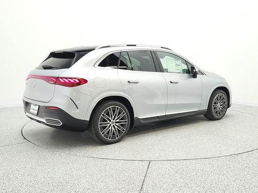 Cirrus Silver Metallic 2026 Mercedes-Benz EQE 320+ EQE 320+