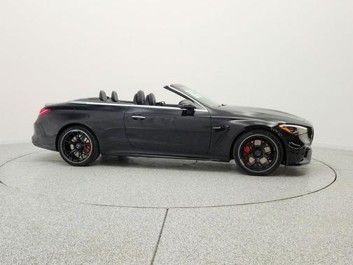 Obsidian Black Metallic 2026 Mercedes-Benz AMG CLE 53 4MATIC+