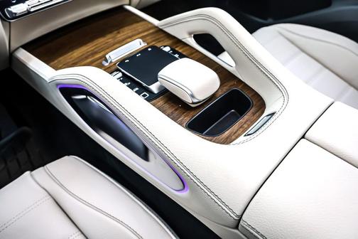 2025 Mercedes-Benz GLE 450e 4MATIC