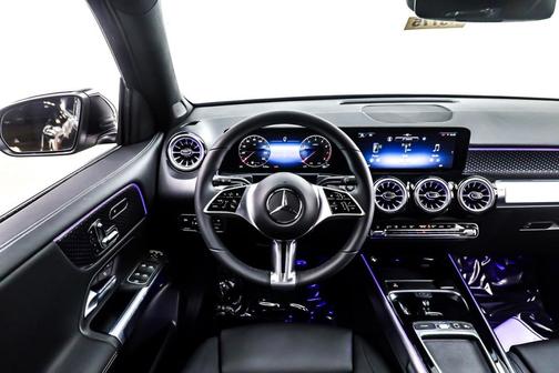 2025 Mercedes-Benz GLB 250 Base