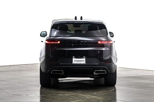 2024 Land Rover Range Rover Sport SE