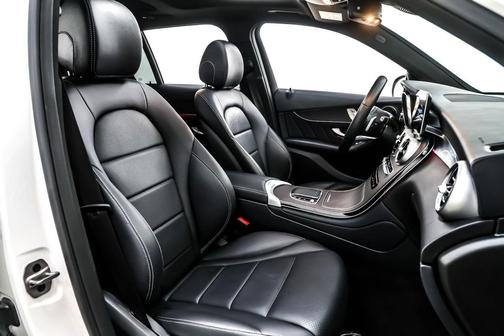 2022 Mercedes-Benz GLC 300 Base