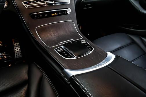 2022 Mercedes-Benz GLC 300 Base