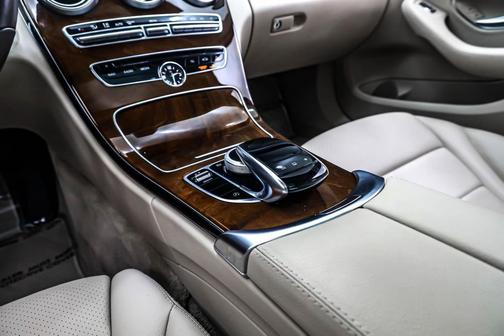 2015 Mercedes-Benz C-Class 4dr Sdn C 300 RWD