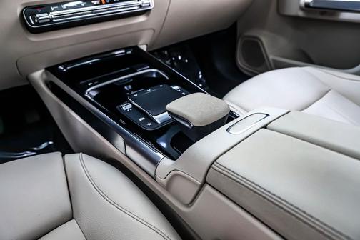 2022 Mercedes-Benz GLB 250 Base