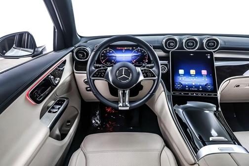 2025 Mercedes-Benz GLC 300 Base
