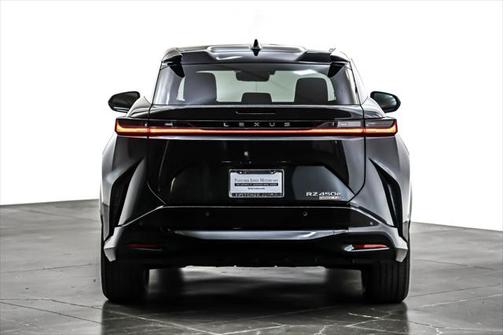 2023 Lexus RZ 450e Premium