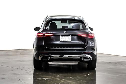 2026 Mercedes-Benz GLC 300 Base