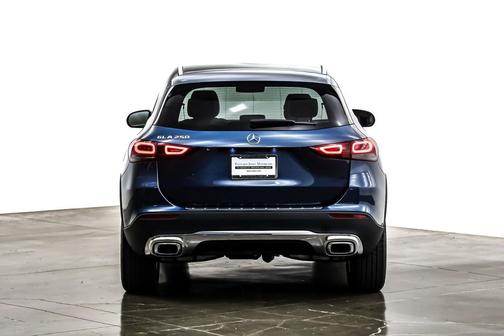 2023 Mercedes-Benz GLA 250 Base