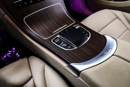 2022 Mercedes-Benz GLC 300 Base