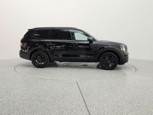Ebony Black 2023 Kia Telluride EX