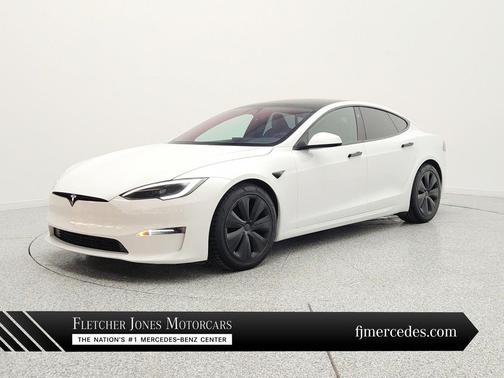 Pearl White Multi-Coat 2022 Tesla Model S Dual Motor All-Wheel Drive