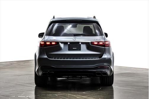 2025 Mercedes-Benz AMG GLS 63 Base