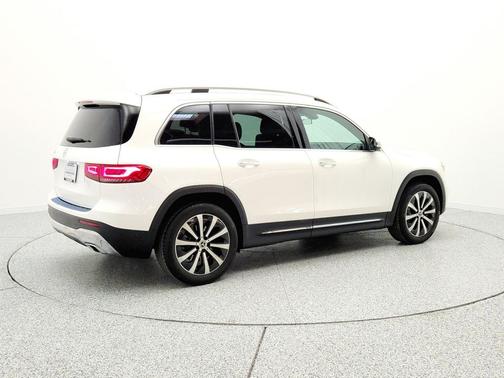 Polar White 2022 Mercedes-Benz GLB 250 Base