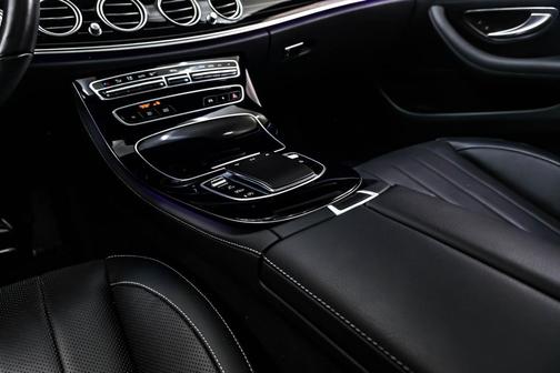 2022 Mercedes-Benz E-Class E 350 RWD Sedan