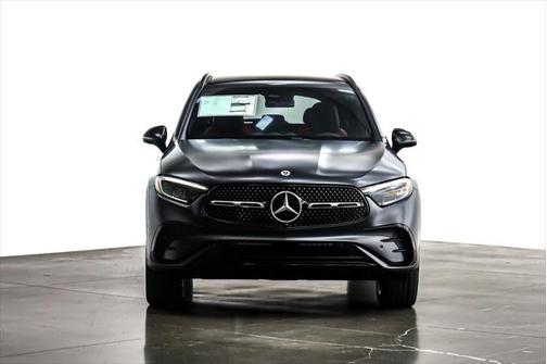 2025 Mercedes-Benz GLC 300 Base