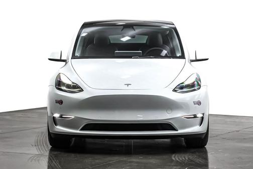 2022 Tesla Model Y Performance Dual Motor All-Wheel Drive