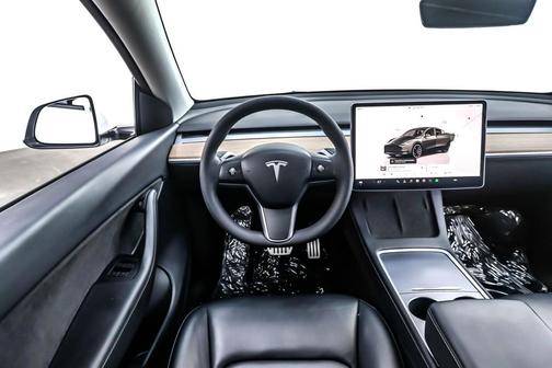 2022 Tesla Model Y Performance Dual Motor All-Wheel Drive