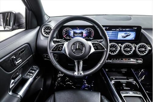 2025 Mercedes-Benz GLA 250 Base