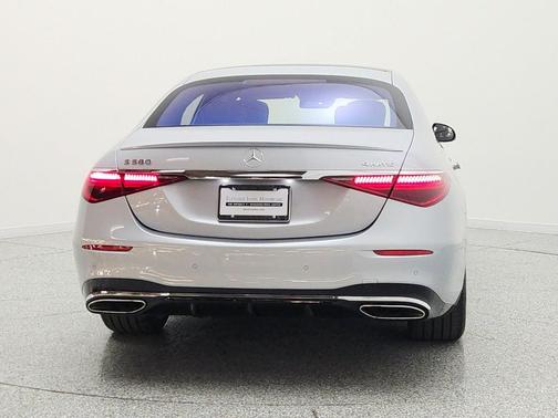 Cirrus Silver 2022 Mercedes-Benz S-Class 4MATIC