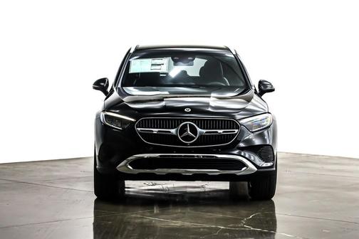2026 Mercedes-Benz GLC 300 Base