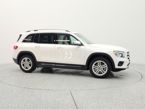 Polar White 2023 Mercedes-Benz GLB 250 Base