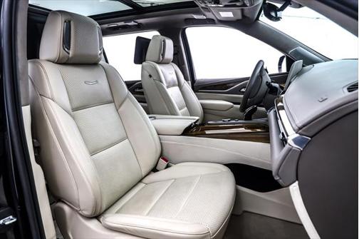 2022 Cadillac Escalade ESV Sport Platinum