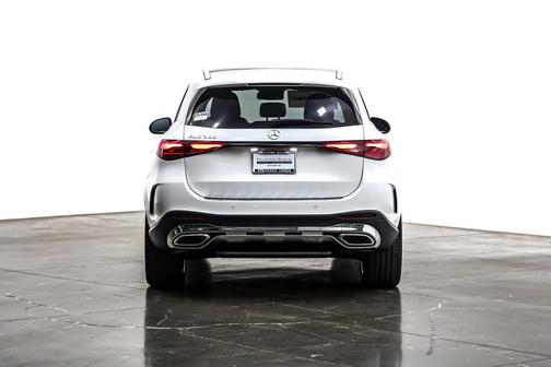 2026 Mercedes-Benz GLC 300 Base