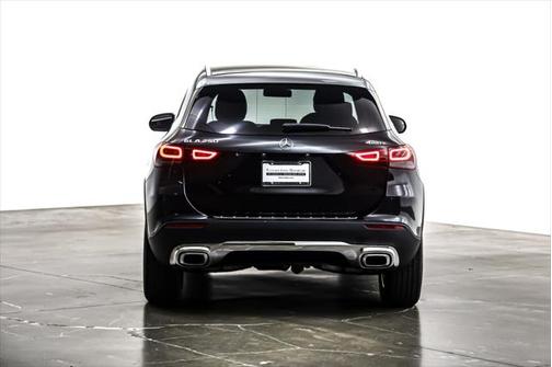 2021 Mercedes-Benz GLA 250 Base 4MATIC