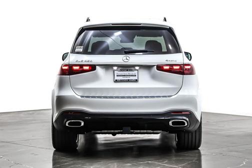 2026 Mercedes-Benz GLS 450 4MATIC