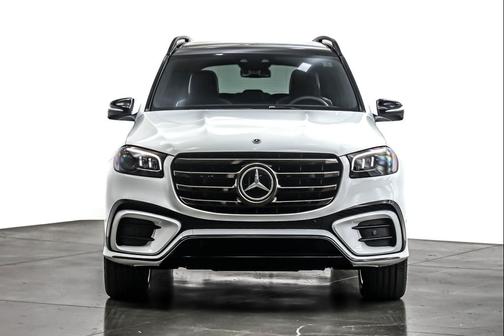 2026 Mercedes-Benz GLS 450 4MATIC