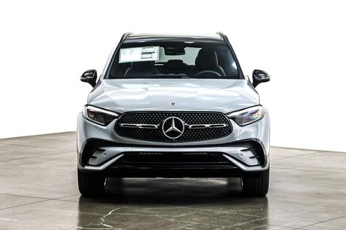 2026 Mercedes-Benz GLC 300 Base