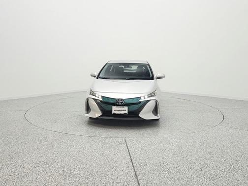 Classic Silver Metallic 2018 Toyota Prius Prime Premium