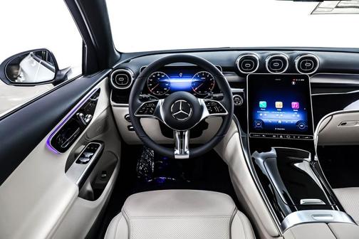 2026 Mercedes-Benz GLC 300 4MATIC