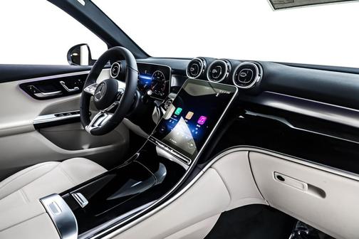 2026 Mercedes-Benz GLC 300 4MATIC