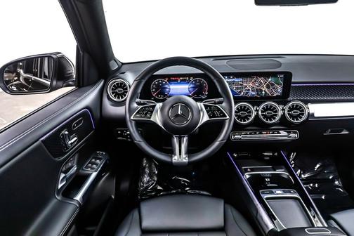 2024 Mercedes-Benz GLB 250 4MATIC