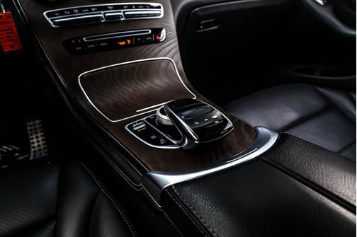 2019 Mercedes-Benz GLC 350e 4MATIC