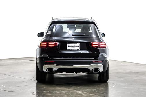 2026 Mercedes-Benz GLB 250 Base