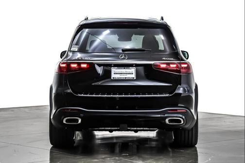 2026 Mercedes-Benz GLS 580 4MATIC