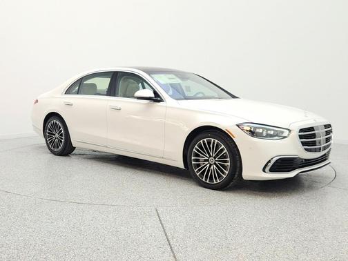 MANUFAKTUR Night Black Magno 2026 Mercedes-Benz S-Class 4MATIC